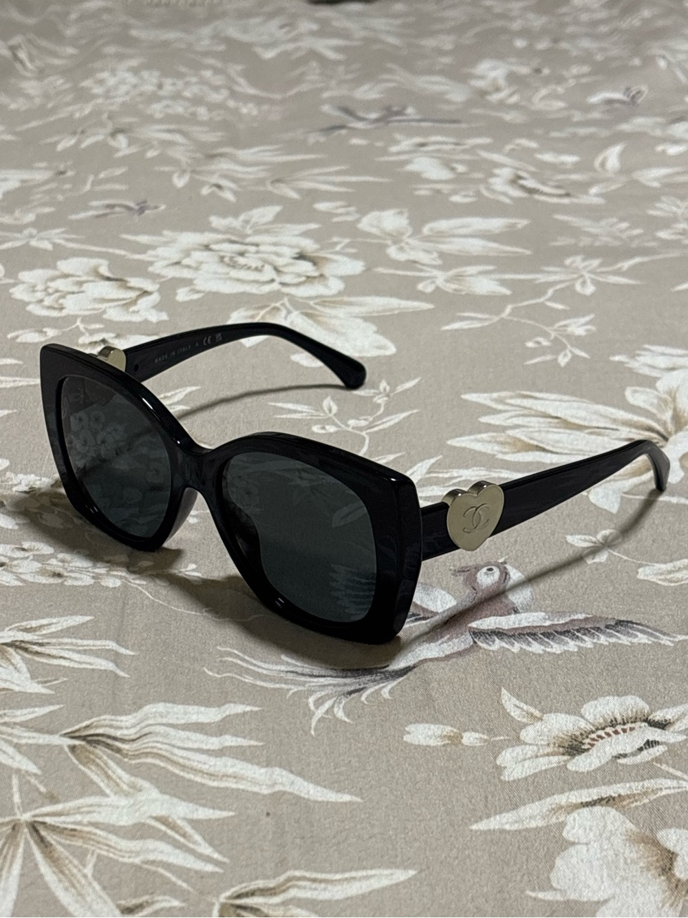 CHANEL | Black Square Sunglasses with White CC Heart